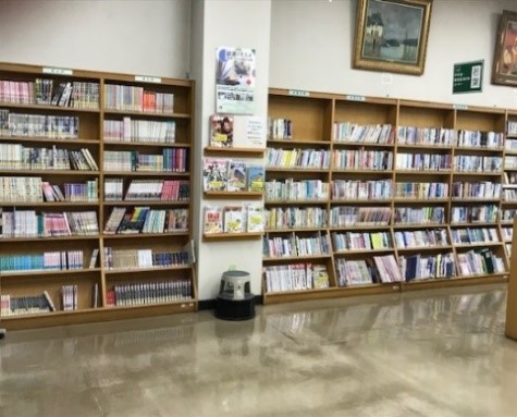 1階若葉用書架コーナー